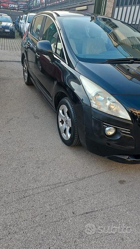 Usata Peugeot 3008 Premium 110 CV (80 kW) 2009 Nero Station wagon