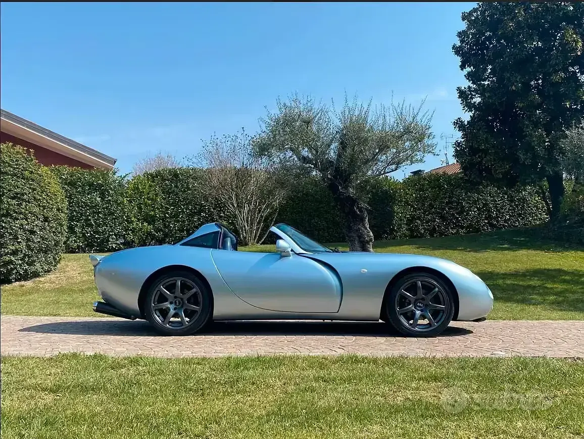 Usata TVR Tuscan 2000 Grigio Cabrio