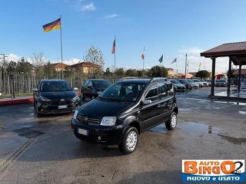 Nero Usata 2007 Fiat Panda 4x4 Climbing Due volumi | 6900 € (Molto cara) - Immagine 1/4