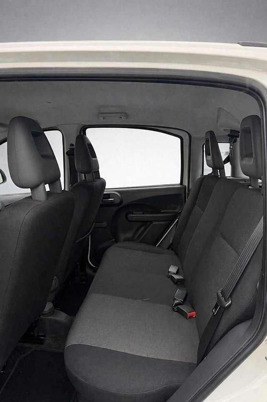 Usata Fiat Panda 4x4 Climbing 75 CV (55 kW) 2012 Bianco Utilitaria