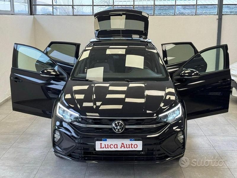 Usata VW Taigo R-line 116 CV (85 kW) 2025 Nero SUV