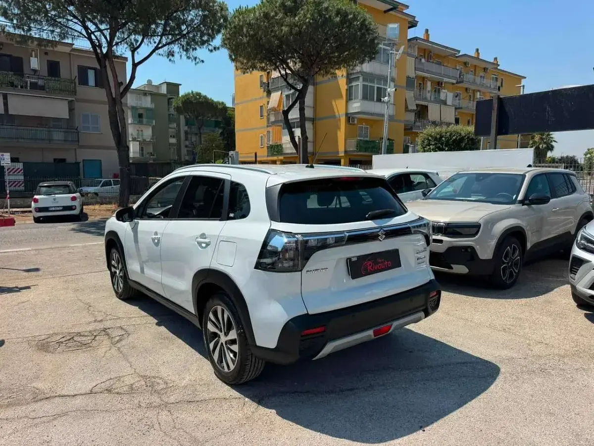 Usata Suzuki SX4 S-Cross 129 CV (94 kW) 2022 Bianco SUV