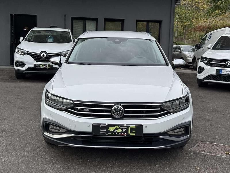 Usata VW Passat Alltrack 190 CV (139 kW) 2020 Bianco Station wagon