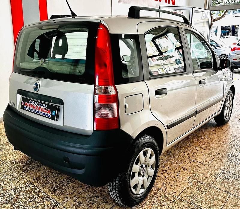 Usata Fiat Panda Dynamic 60 CV (44 kW) 2004 Argento Utilitaria