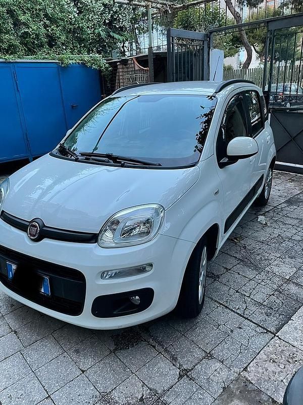 Usata Fiat Panda Easy 69 CV (50 kW) 2017 Bianco Berlina