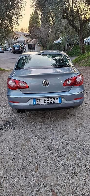 Usata VW Passat 140 CV (102 kW) 2011