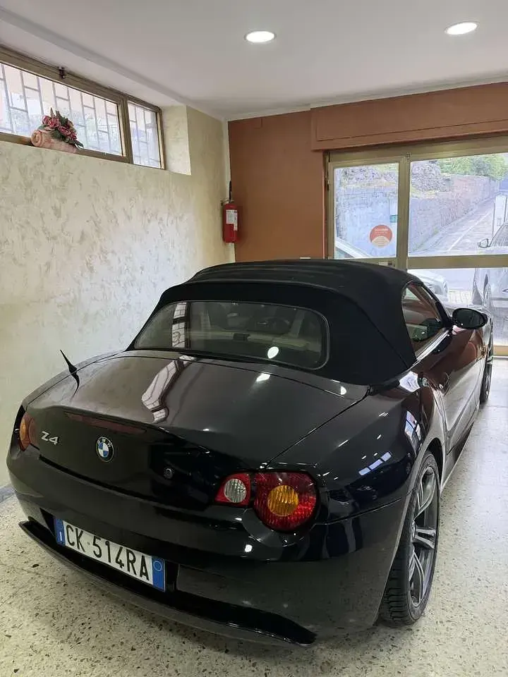 Usata BMW Z4 231 CV (169 kW) 2003 Nero Cabrio