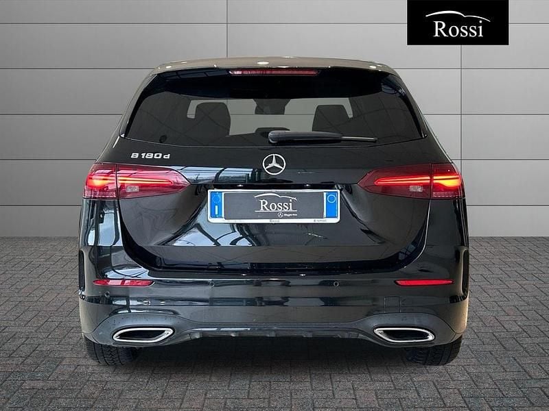 Usata Mercedes B180 Advanced Plus 116 CV (85 kW) 2023 Utilitaria