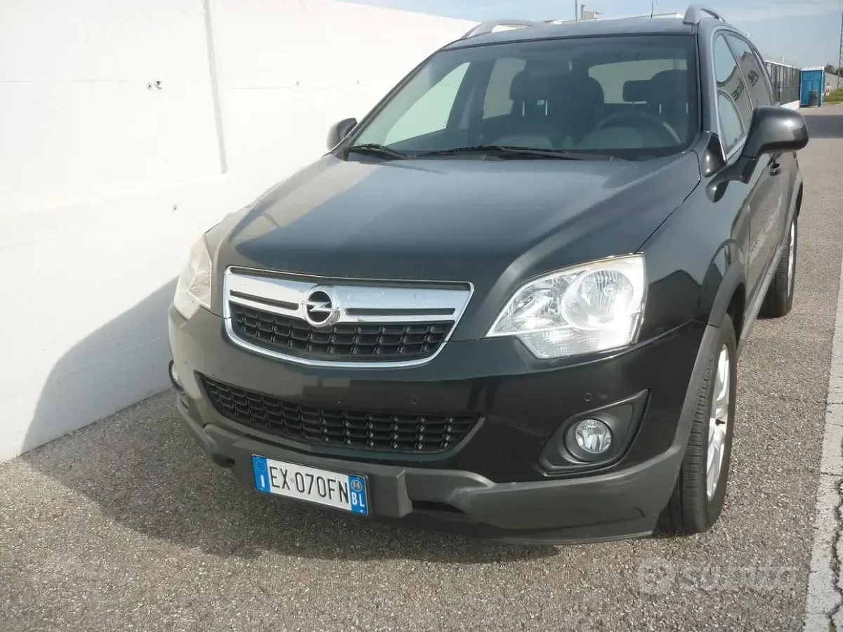 Usata Opel Antara Cosmo 163 CV (119 kW) 2014 Nero SUV