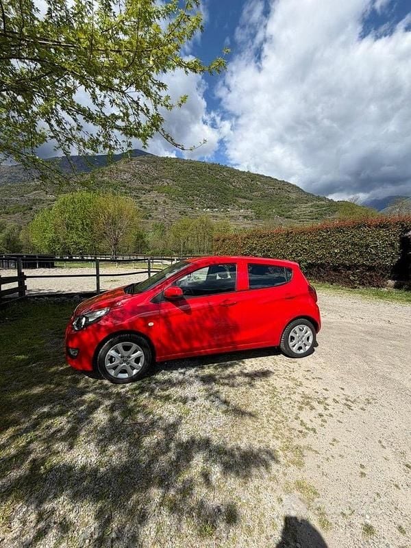 Usata Opel Karl Cosmo 75 CV (55 kW) 2015 Rosso Utilitaria