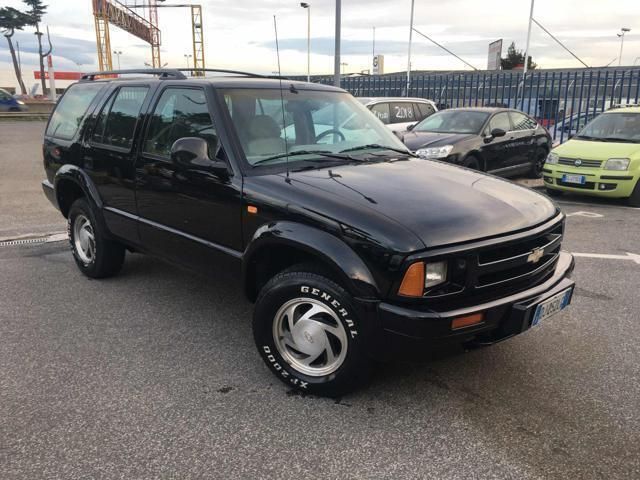 Usata Chevrolet Blazer 200 CV (147 kW) 1997 Nero SUV