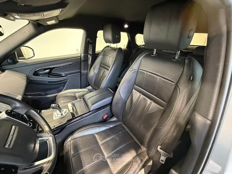 Usata Land Rover Range Rover evoque R-Dynamic 150 CV (110 kW) 2019 Gray SUV