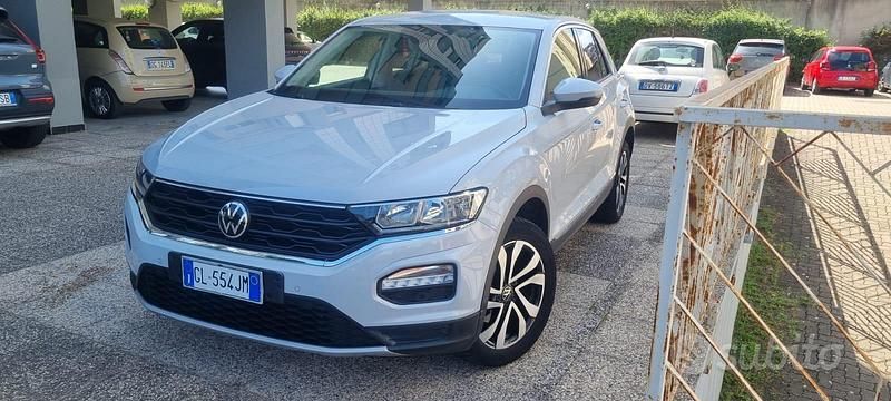 Usata VW T-Roc 110 CV (80 kW) 2022 Bianco SUV