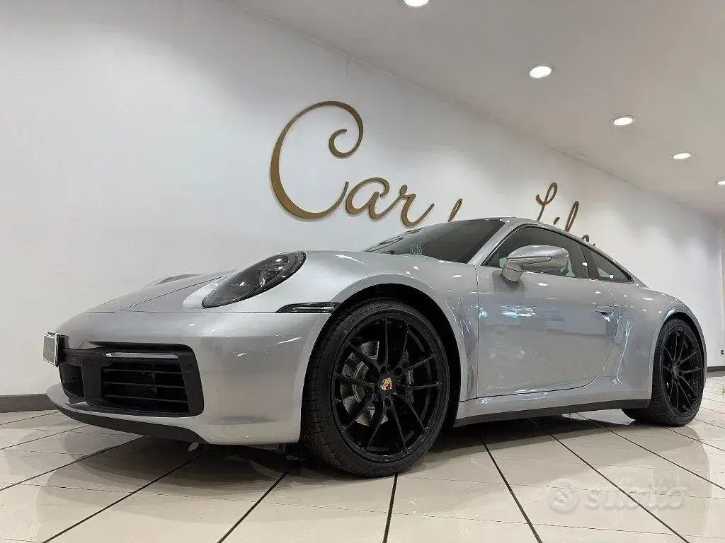 Usata Porsche 911 Carrera 385 CV (283 kW) 2020 Grigio Coupé