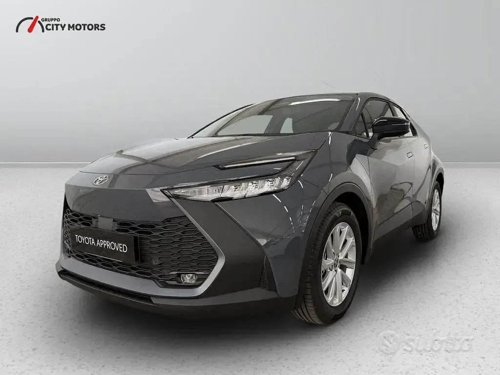 Nuova Toyota C-HR Active 140 CV (102 kW) 2026 Grigio SUV
