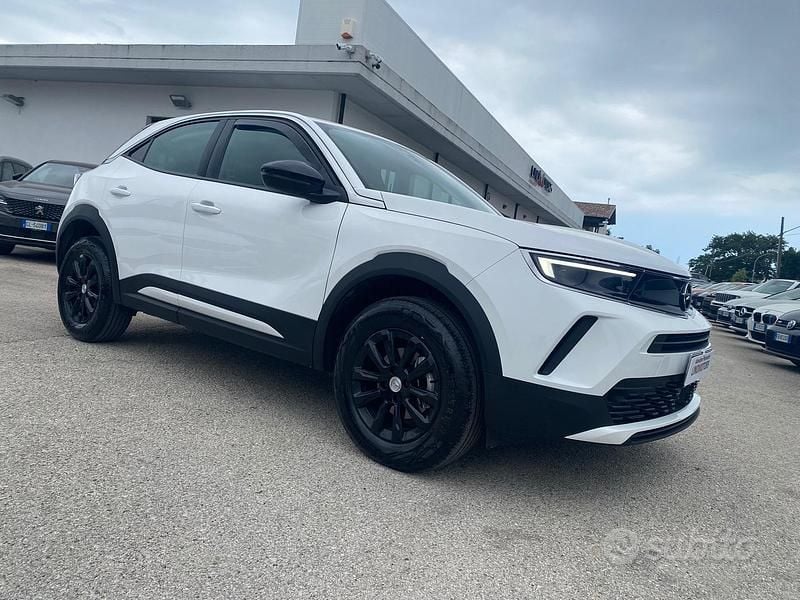 Usata Opel Mokka Elegance 101 CV (74 kW) 2024 Bianco SUV