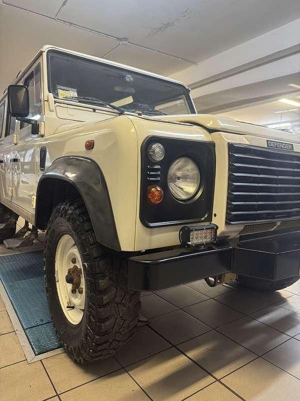 Usata 2006 Land Rover Defender SE SUV | 31.800 € (Molto cara) - Immagine 1/4