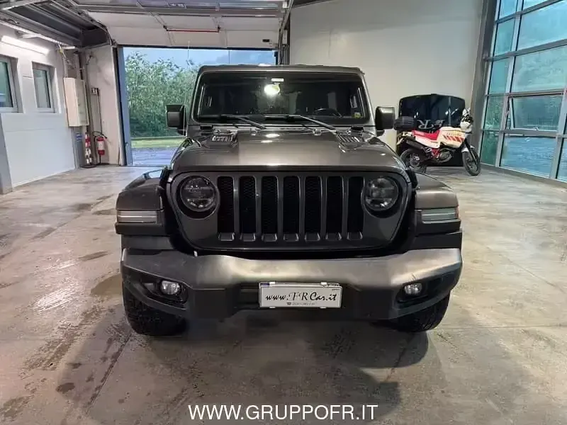 Usata Jeep Wrangler Unlimited Sahara 200 CV (147 kW) 2018 Grigio SUV