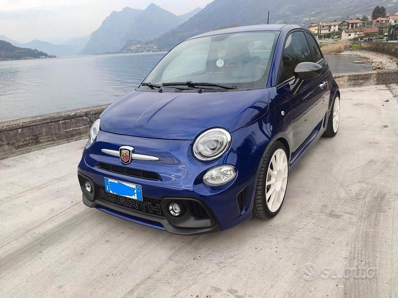 Usata Abarth 500 165 CV (121 kW) 2017 Blu