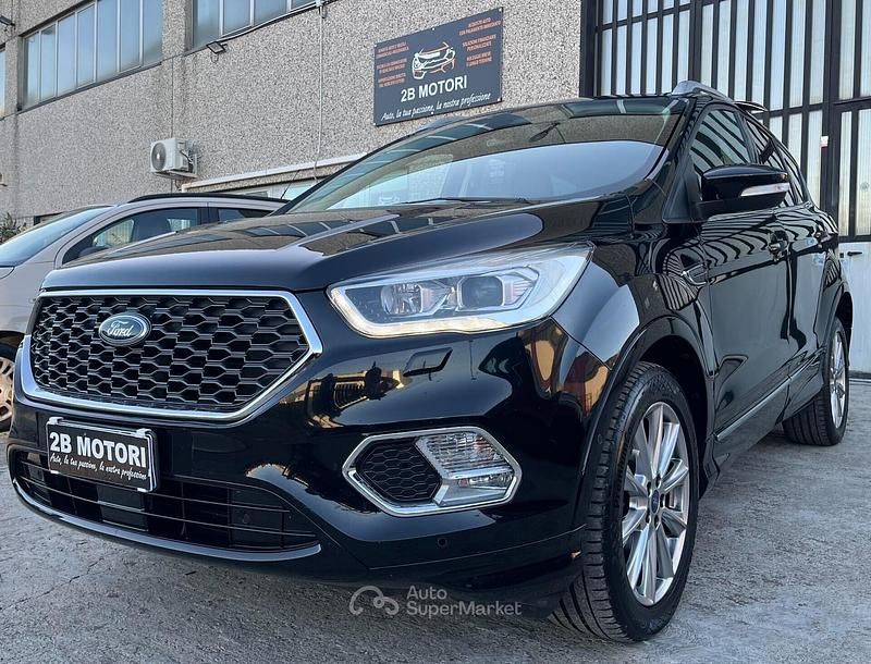 Nero Usata 2019 Ford Kuga Vignale SUV | 14.000 € (Buon prezzo) - Immagine 1/4