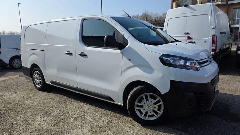 Usata Citroën e-Jumpy 100 kW (136 CV) 2022 Bianco / pastello Monovolume