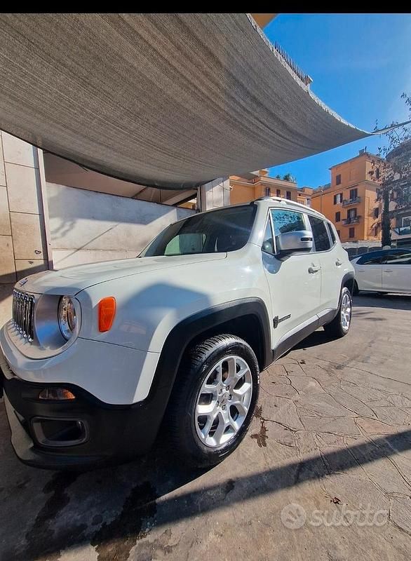 Usata Jeep Renegade Limited 140 CV (102 kW) 2016 Bianco SUV