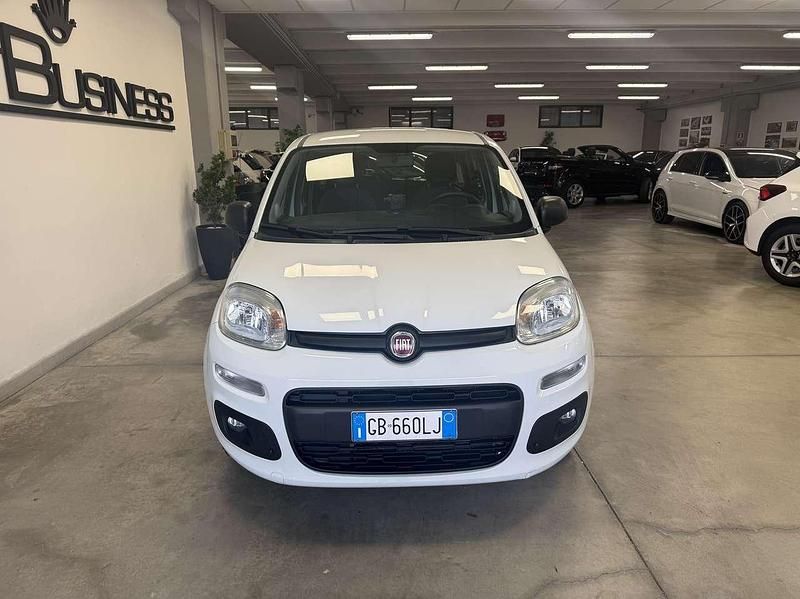 Usata Fiat Panda Lounge 69 CV (50 kW) 2020 Bianco Utilitaria
