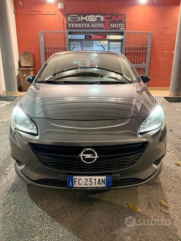 Usata Opel Corsa 95 CV (69 kW) 2016 Coupé