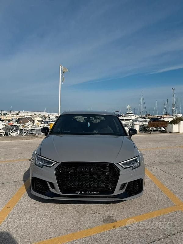 Usata Audi RS3 Sport 400 CV (294 kW) 2018 Grigio Berlina