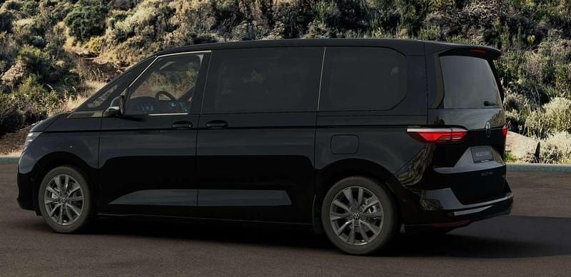 Nuova VW Multivan Life 150 CV (110 kW) 2026 Nero Furgone