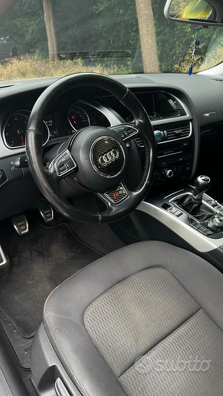 Usata Audi A5 177 CV (130 kW) 2012 Grigio Coupé