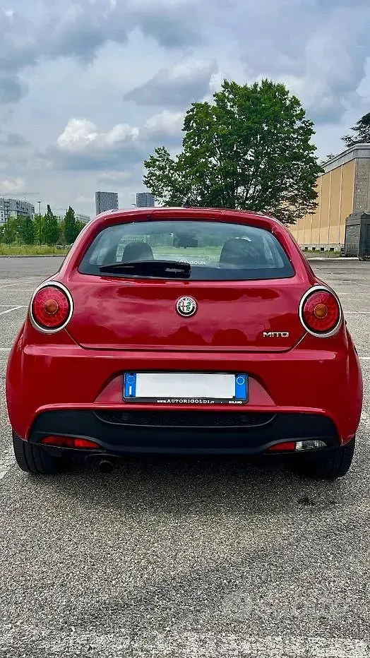 Usata Alfa Romeo MiTo 79 CV (58 kW) 2017 Rosso Utilitaria
