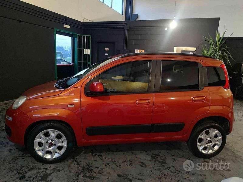 Usata Fiat Panda Lounge 84 CV (61 kW) 2013 Rosso Berlina