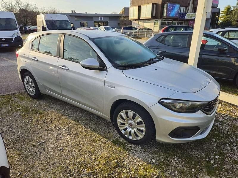 Usata Fiat Tipo Easy 95 CV (69 kW) 2019 Grigio Berlina