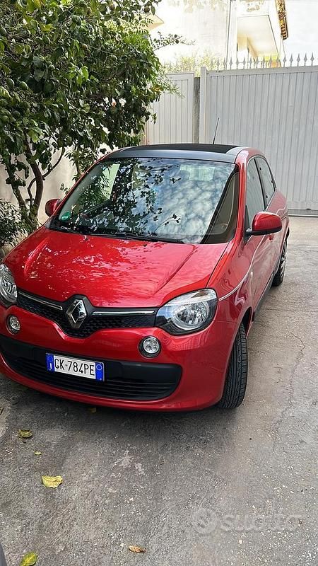 Usata Renault Twingo 71 CV (52 kW) 2016 Rosso Utilitaria