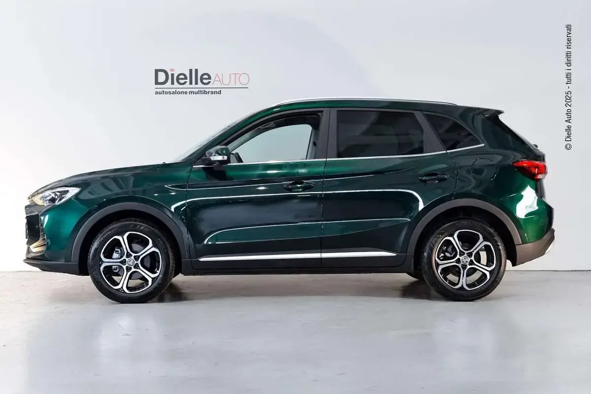 Nuova MG ZS Comfort 116 CV (85 kW) 2026 British green metallizzato SUV
