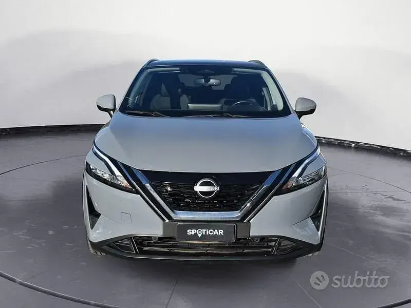Usata Nissan Qashqai N-Connecta 190 CV (139 kW) 2023 Grigio SUV