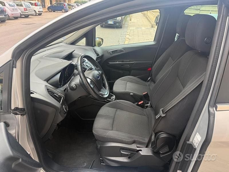 Usata Ford B-MAX Business Edition 75 CV (55 kW) 2017 Grigio Monovolume
