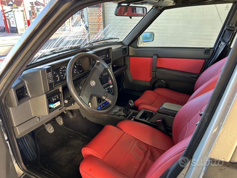 Usata 1990 Alfa Romeo 75 Tre volumi | 7500 € - Immagine 1/4