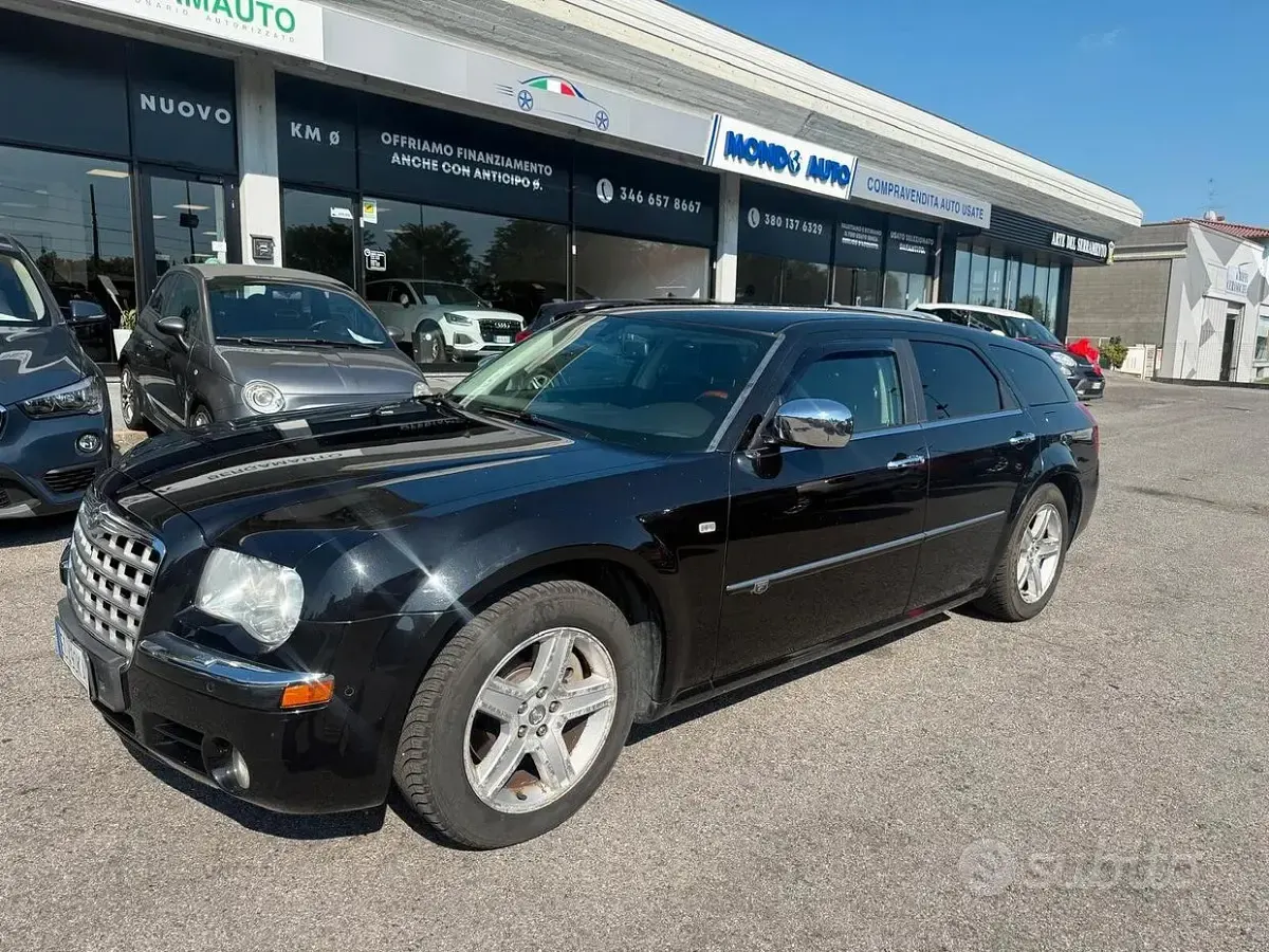 Usata Chrysler 300C Touring 218 CV (160 kW) 2010 Station wagon