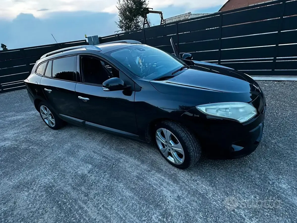 Usata Renault Mégane GrandTour 110 CV (80 kW) 2009 Nero Station wagon