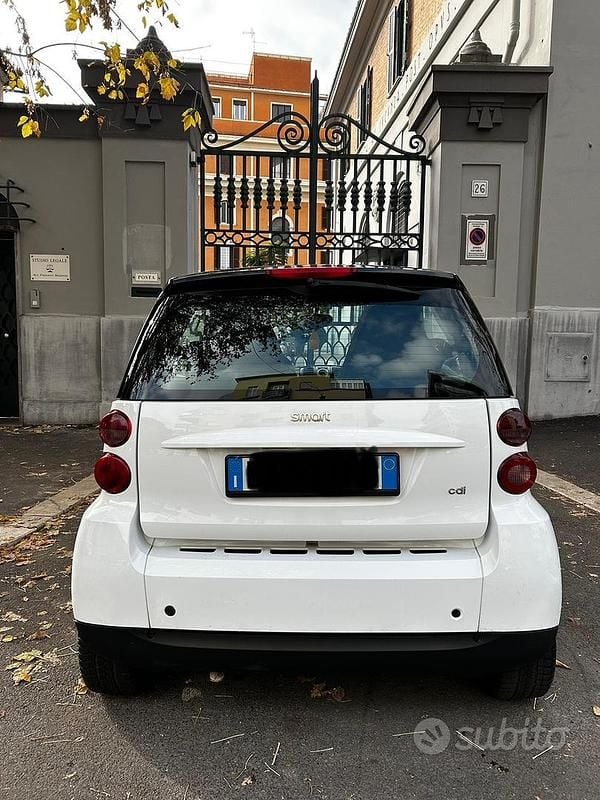 Usata Smart ForTwo Coupé 54 CV (39 kW) 2010 Bianco Coupé