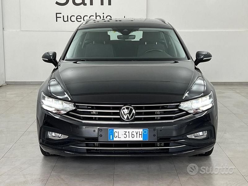 Usata VW Passat Business 150 CV (110 kW) 2022 Grigio Station wagon