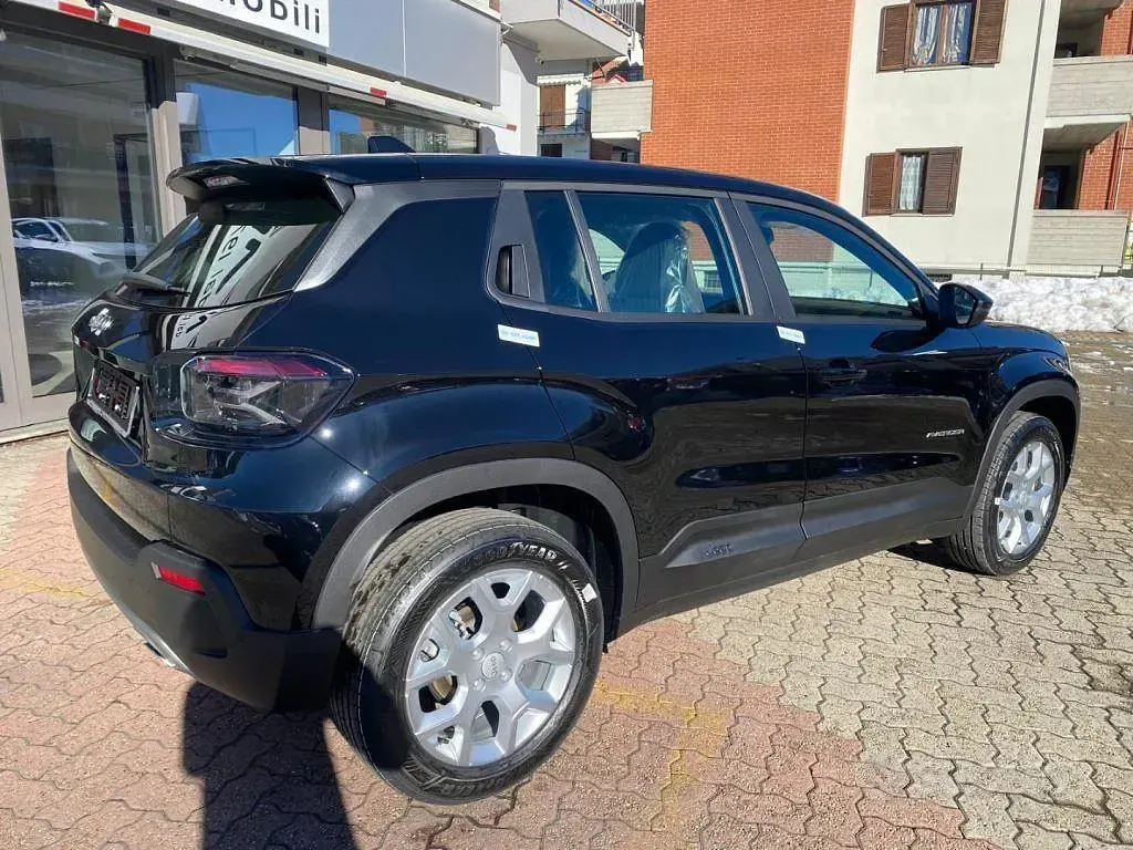 Nuova Jeep Avenger Altitude 101 CV (74 kW) 2025 Nero SUV