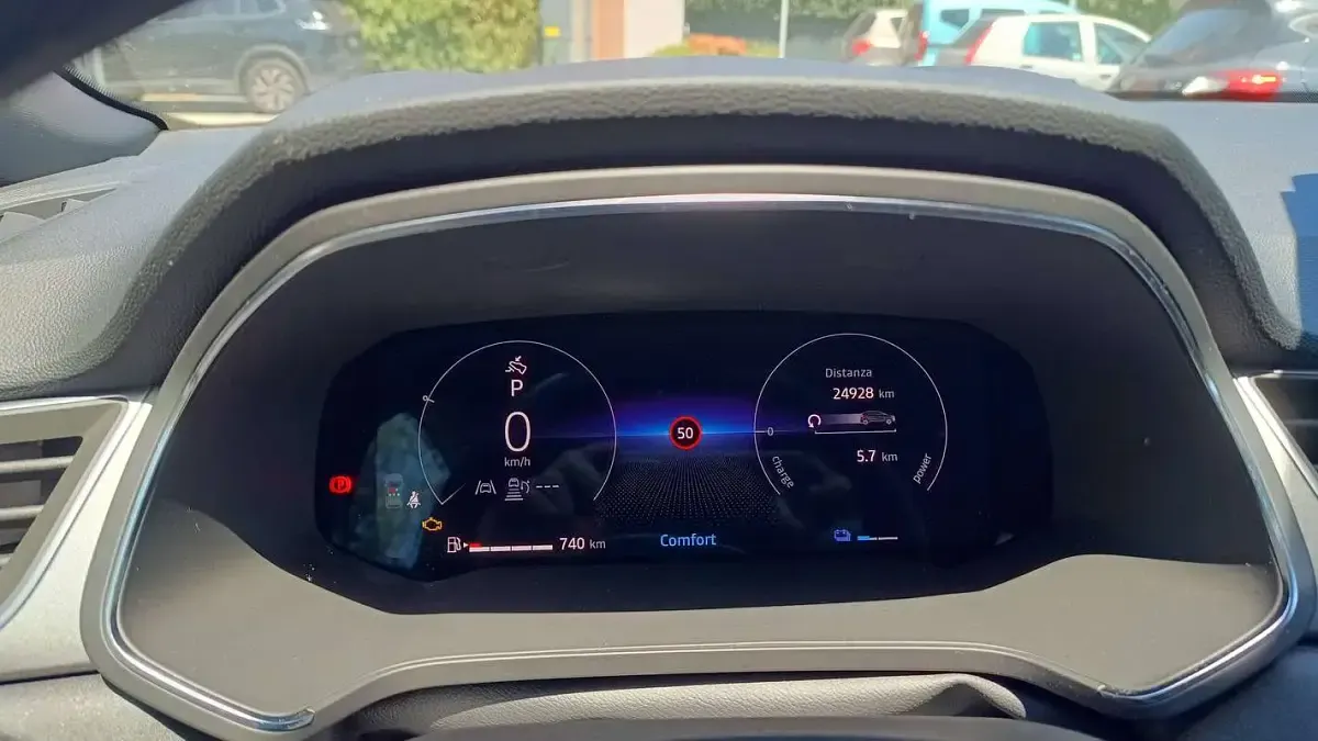 Usata Renault Captur Techno 94 CV (69 kW) 2024 Bianco SUV