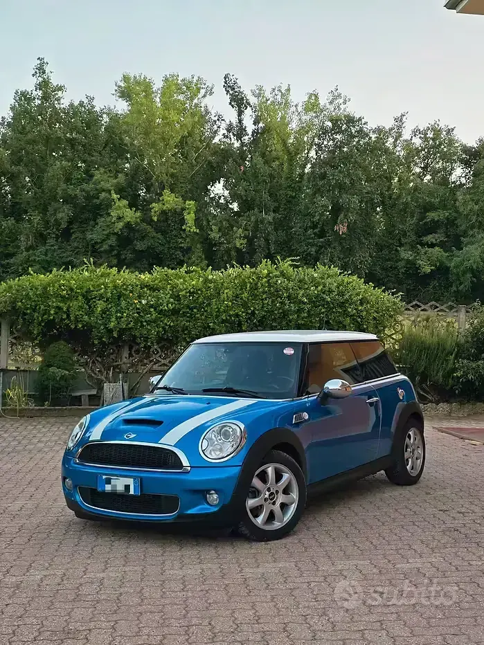 Usata Mini Cooper S 184 CV (135 kW) 2010 Blu Utilitaria