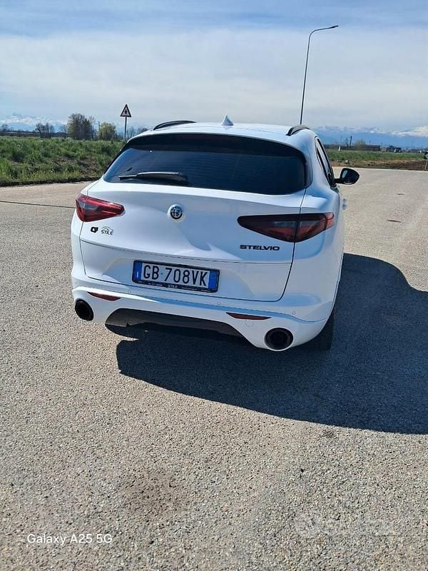 Usata Alfa Romeo Stelvio Veloce 210 CV (154 kW) 2020 SUV