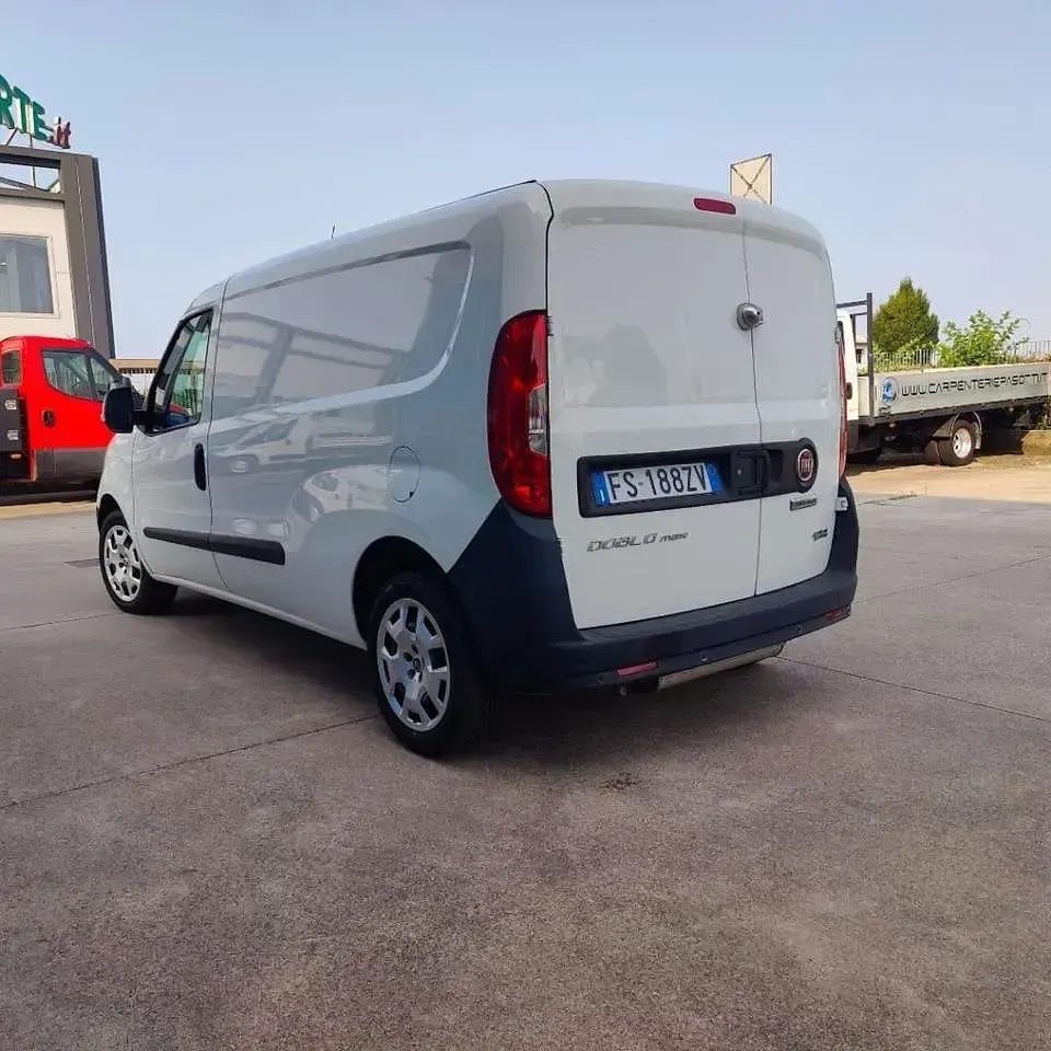 Usata Fiat Doblò 120 CV (88 kW) 2018 Bianco Monovolume