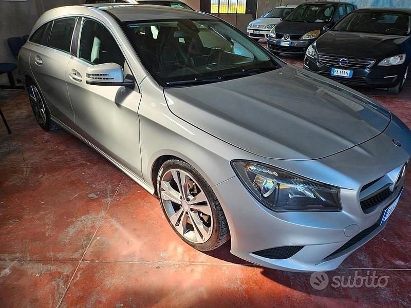 Usata Mercedes CLA200 136 CV (100 kW) 2015 Grigio Station wagon