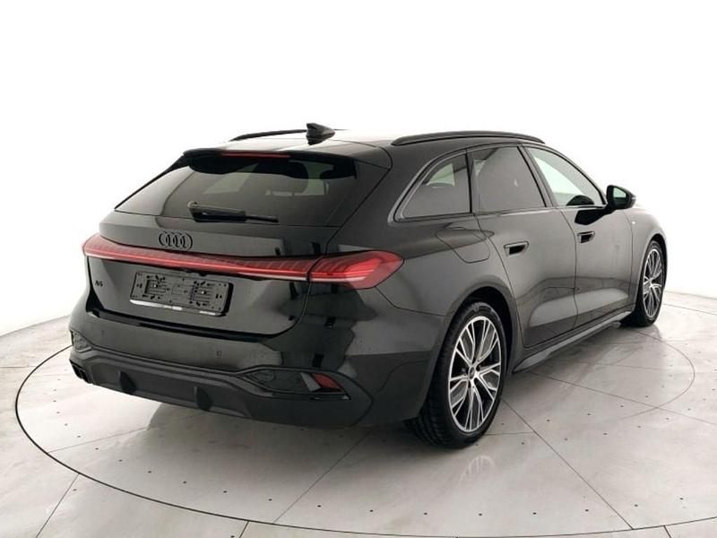 Nuova Audi A5 S-Line 203 CV (149 kW) 2025 Grigio Station wagon
